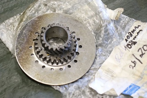 Ingranaggio anteriore 108mm