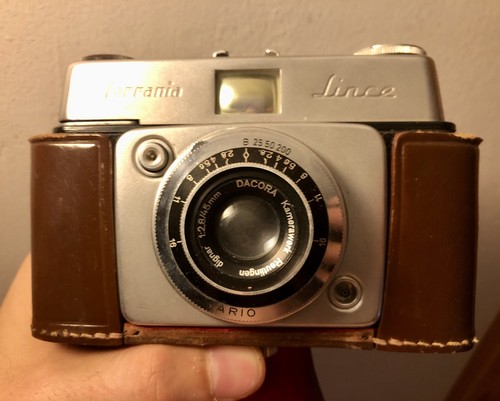 Macchina fotografica ferrania - macchina,