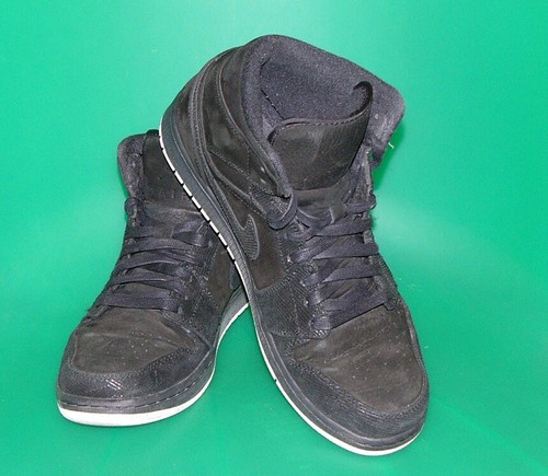 Nike air jordan mid - air,