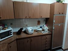 cucina anni 80 (escluso frigorifero e gas )