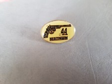 Pin's ARMEE / MILITAIRE - Gun