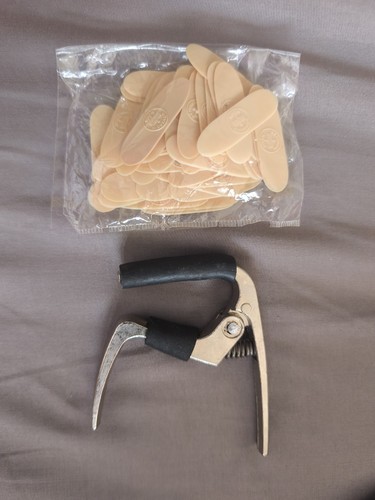 Plettri saz baglama capodastre - plettri, saz/baglama