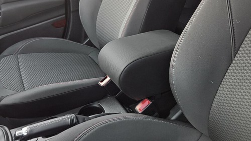 Per ford fiesta mk7 bracciolo - ford,