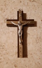 CROCIFISSO DA PARETE IN LEGNO