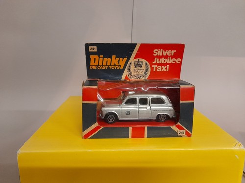Dinky toys 241 silver jubilee - toys,