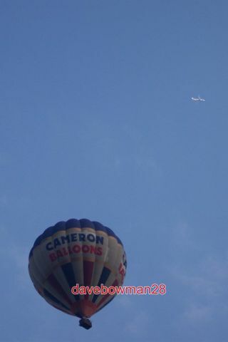 Photo hot air balloon - air, and