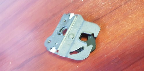 Blocco cofano bmw e90 - cofano, d