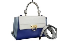 Borsa a mano Salvatore