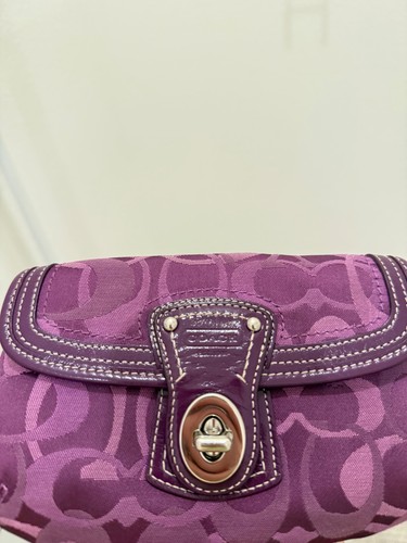 Coach wristlet legacy turn - coach,