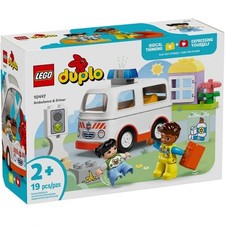 LEGO Ambulanza e autista Duplo 10447