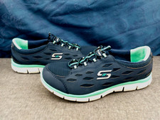 Skechers Wmns 7.5 Dual-Lite