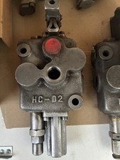 2 DISTRIBUTORI IDRAULICI