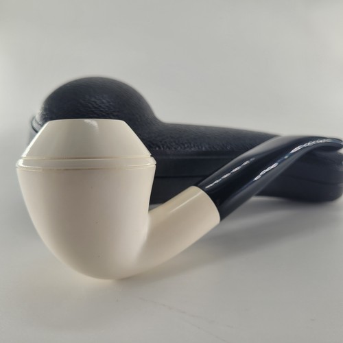 Premium smooth bulldog