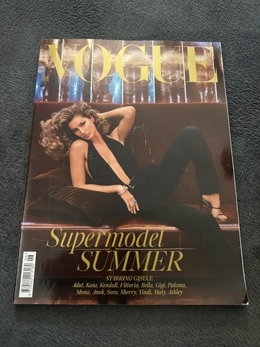 Vogue magazine supermodel - vogue,