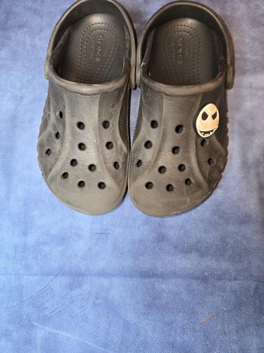 Crocs nere
