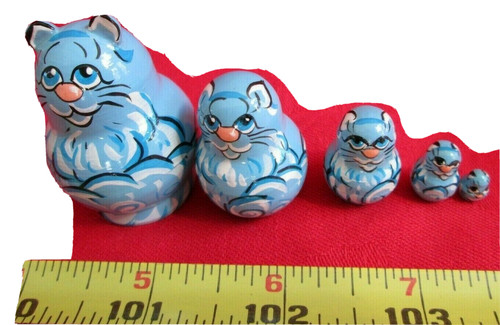 Bambola russa gatti nido fatta - bambola,