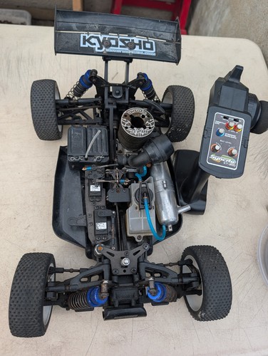 Kyosho inferno con scatola - con,