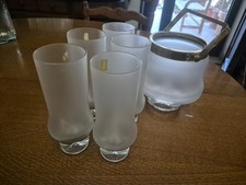 Bicchieri di cristallo con