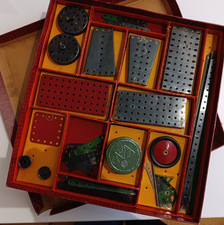 MECCANO CONFEZIONE VINTAGE ( PENSO INCOMPLETA )