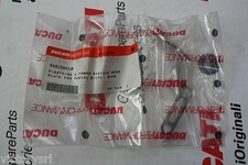 Piastrino pex Pompa Radiale per Ducati Monster  Cod 96823802B