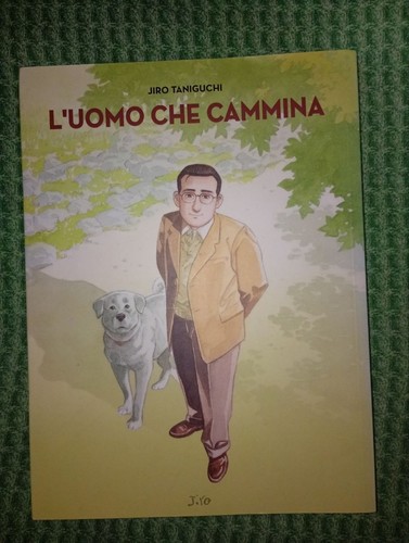 Uomo che cammina volume - l'uomo,
