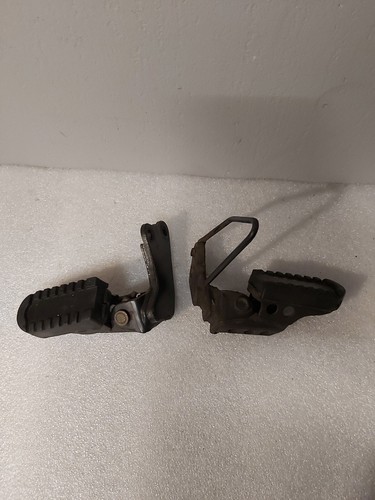 Paire cale pied conducteur - paire,