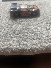 HOT WHEELS FLIP OUTS ROAD