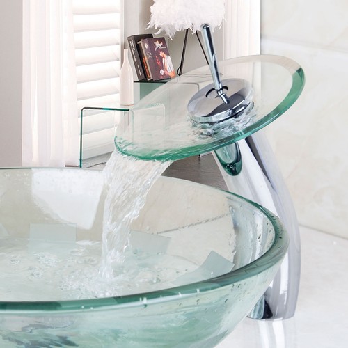 Rubinetto bagno cascata