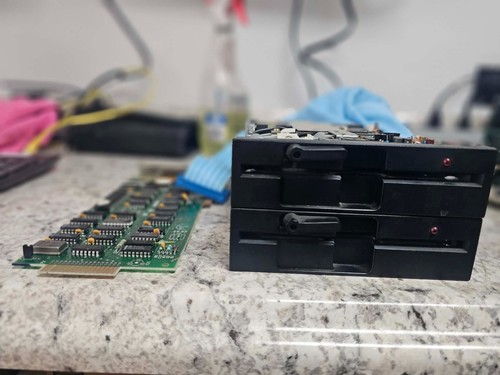 Nos ibm 5150 - 5150, unità