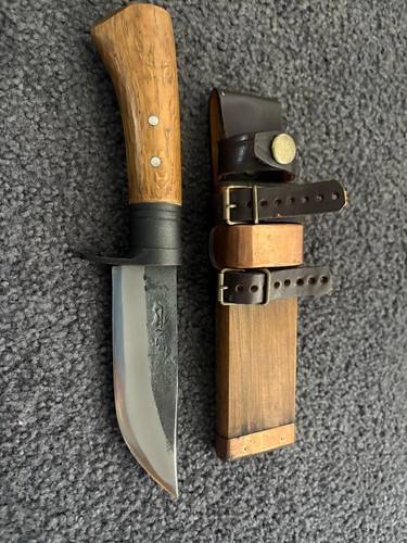 Coltello toyokuni forgiato - toyokuni,