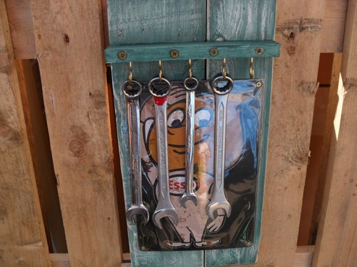 Bargain wooden rustic retro - bargain,