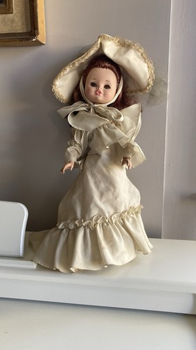 Rara bambola vintage - rara,