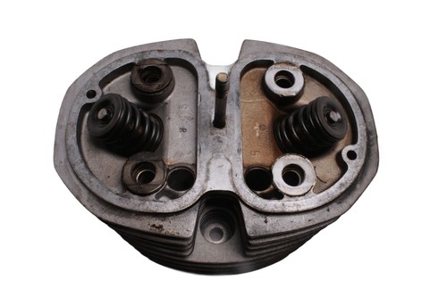 Coperchio valvola testata