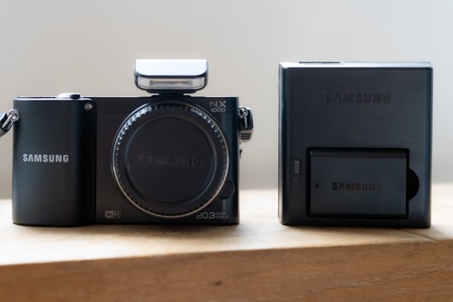 Samsung nx1000 mp - mp, /