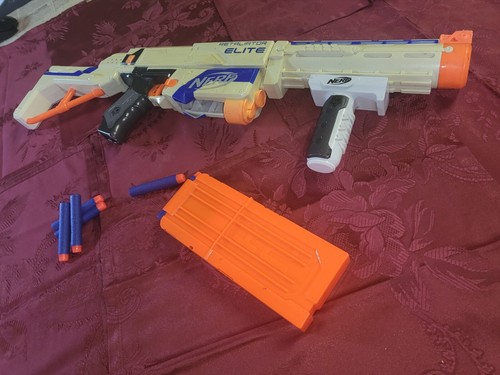 Nerf strike retaliator elite - nerf,