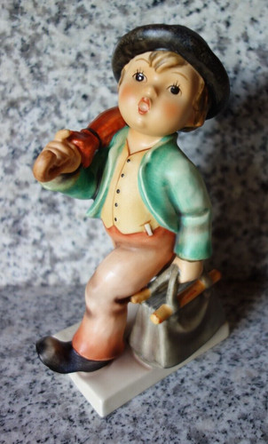 Statuina hummel grande - statuina, hummel,