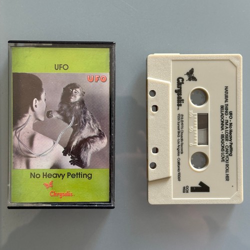 Ufo heavy petting cassette - ufo, no