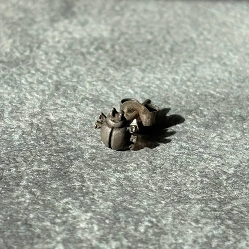Orecchino lobo coccinella - a,