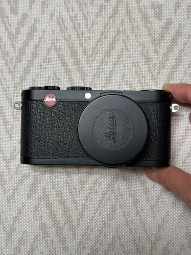 Leica mp black cam - x-1,