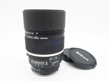 Nikon AF DC-Nikkor 135mm
