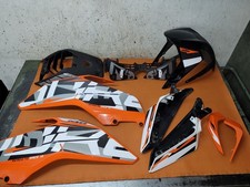 Kit carene KTM DUKE 125