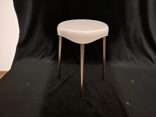 Sgabello Condor Anni 70. Bianco. Buone Le Condizioni.