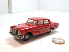 POLITOYS APS N°37 MERCEDES BENZ 220 S/SE SCALA 1/41 371014