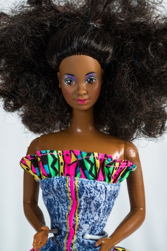 Barbie bambola dee 1141 - dee,