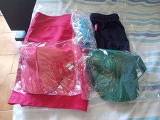 Lotto Bambini 2 Cappellini e  2 Costume Pantaloncino e 1 Occhialino mare-piscina