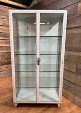 Mobiletto medico metà secolo