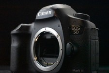 [US Duty Paid] Canon EOS 5D