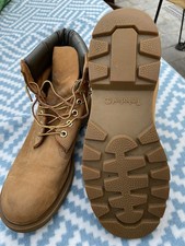 NEW Timberland 6 Inch Boot