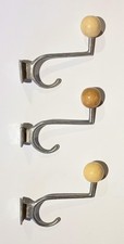 Collezione di 3 appendiabiti