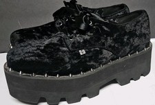 TUK Dino Lug suola impilata